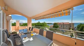 Apartments Medanić - Private Pool - Image 4