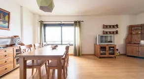 Lovely 3 bedroom for the Perfect stay in Lisbon - Image 4