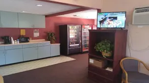 Loyalty Inn Pasco - Image 5