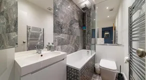 Specious Bright Flat with Garden in Central London - Image 2