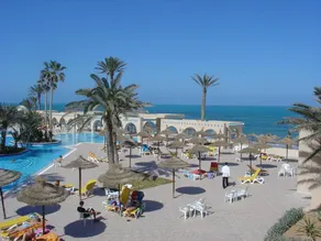 Zita Beach Resort - Image 2