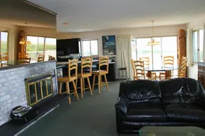 The Polynesian Resort - Image 5