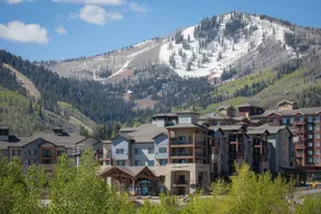 Silverado Lodge Rustic Condo with Private Balcony - Image 4