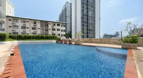 Breezy 1BR Near BTS Udomsuk - Image 3