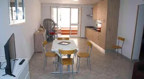 Emyhouse54 - Image 4