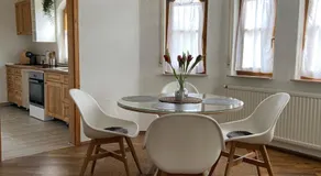 Schwarzwald Ferienparadies 2 bis 3 Personen Terrasse kostenloses Parken - Image 3