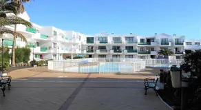 Cucharas Playa terrace sea views - Image 5