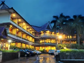 Tirtagangga Hot Spring Resort - Image 3