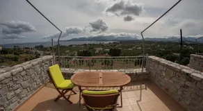 Laconic bay view suite - Image 4