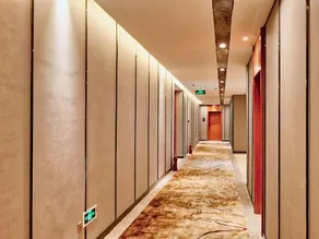 Jingman Qingshe Hotel - Image 5