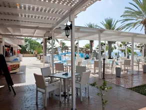Simos Magic Beach Hotel Apts - Image 5