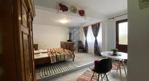 Căsuța din Pădure - Image 2
