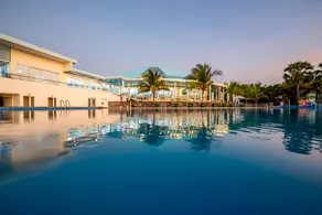 Carmelina Beach Resort Ho Tram - Image 2