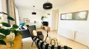 Familienorientiertes tolles Apartment mit Garten, Pool und Terrasse - Image 3
