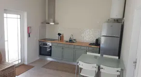 180 Guest Suite - Image 2