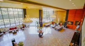 Venus Parkview Hotel - Image 4
