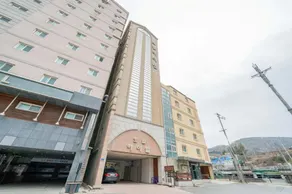 Jeongseon Hivill Hotel - Image 4