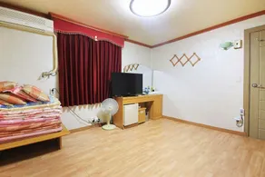 Gochang Royal - Image 2