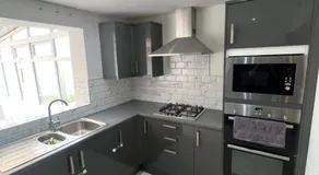 2 bed semi-detached house - Image 3