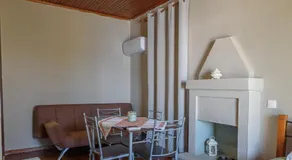 AtESI HOUSE-LEFOKASTRO - Image 2
