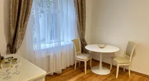 Čaka Street Royal Apartment 42 - Image 4