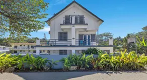 Charming Studio by Sandy Beach - Affordable & Private - Image 3