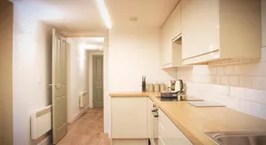 Homely Serviced Apartments - Figtree - Image 3