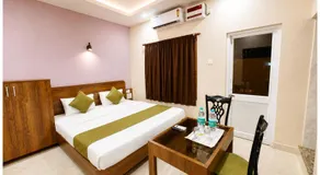 Hotel Sagar Blue Jagannath Temple Near Sea Beach Puri - Image 2