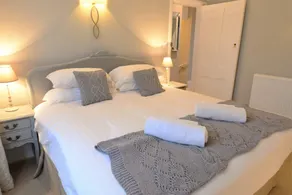 Jericho Townhouse - 2 BR apartment nr city centre - Image 5