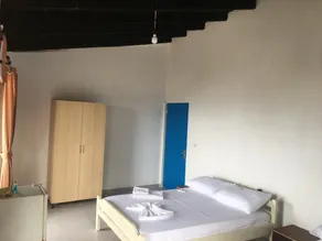 Guest House Piqeras - Image 2