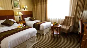 Hotel Park Exclusive - Image 2