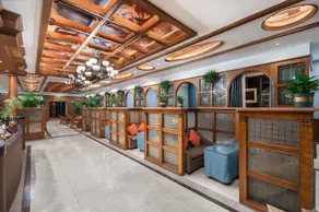 Bazhong Zhonglian Luxury Hotel (Street Garden Branch) - Image 4