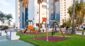 Apartamento en complejo residencial con piscina y garaje a 100m del mar - Image 5
