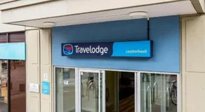 Travelodge Leatherhead - Image 4