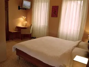 Shangri La Mansion - Image 2