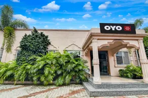 Hotel O by OYO Nilkanth Nivas - Image 3