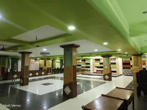 Hotel New Holiday Inn - Image 4