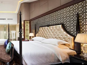 Eden Club House - Image 3