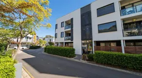 River Torrens Retreat - Between the CBD & Parklands - Image 3
