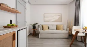 Phaistos Suites - Image 4