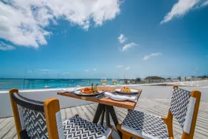 Ocean V Hotel - Image 5