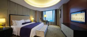Grand Square Hotel Wuhu - Image 2