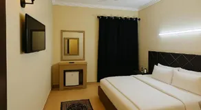 Urban Suites - Image 2