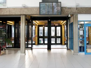Keynes College University of Kent Hostel - Image 4