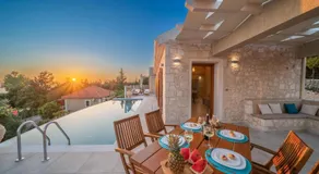 Pithari Sunset Villa - Image 4