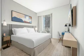 Hotel Emerald Suites At Airport - Image 2