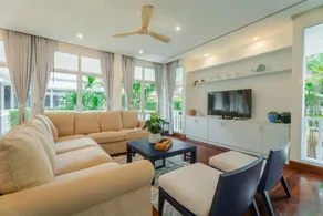 Seaside Bliss Beach Villa Rawai - Image 3