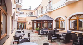 Hotel Eminent - Image 3