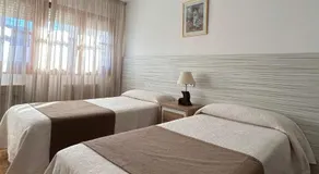 Hotel Can-Vic - Image 3