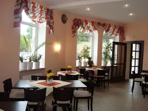 Hotel Sächsischer Hof - Image 4